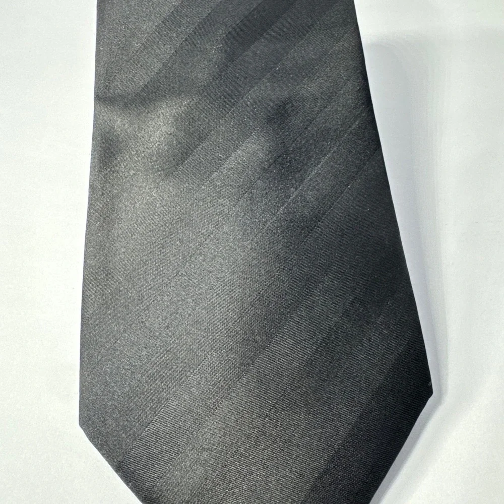 Van Heusen Men's Black Silk Tie Tonal Diagonal Stripe Stain Resistant Handmade